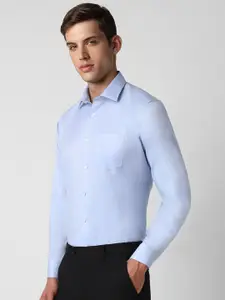 Van Heusen Spread Collar Slim Fit Cotton Formal Shirt