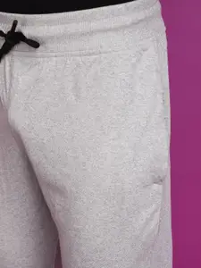 V-Mart Men Printed Cotton Mid Rise Joggers