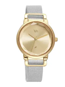 Fastrack  Vyb Classiqu Women Stainless Steel Bracelet Style Straps Analogue Watch FV60020BM01W