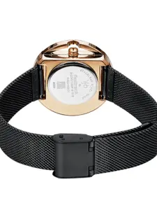 Fastrack Women Stainless Steel Bracelet Style Straps Analogue Watch FV60015KM01W