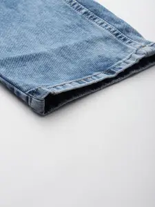 The Roadster Lifestyle Co. Men Tapered Fit Stretchable Jeans