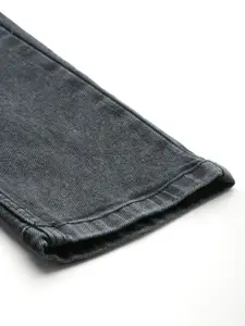 The Roadster Lifestyle Co. Men Slim Tapered Fit Light Fade Stretchable Jeans