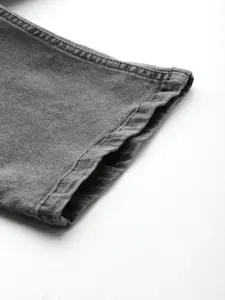 The Roadster Lifestyle Co. Men Straight Fit Heavy Fade Stretchable Jeans