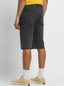 FOREVER 21 Men Grey Mid-Rise Knee-Length Denim Shorts