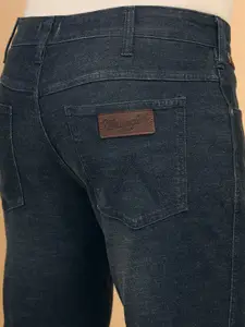 Wrangler Men Millard Straight Fit Light Fade Stretchable Jeans