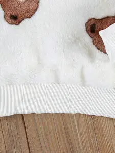 INCLUD Girls Printed T-shirt with Trousers