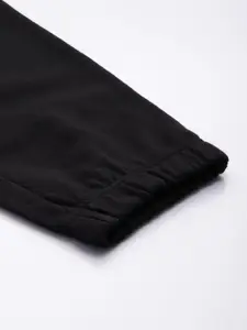 Levis Men Solid Regular Fit Mid-Rise Pure Cotton Joggers With Minimal Brand Logo Print