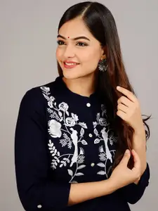 NEW4U Embroidered Straight Kurta