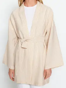 Trendyol Striped Robe