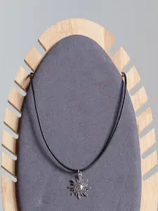 EL REGALO Sun Shaped Contemporary Pendant With Chain