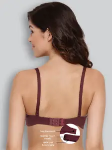 LYRA Medium Coverage Lightly Padded Wrinkle Free Cotton T-shirt Bra With All Day Comfort