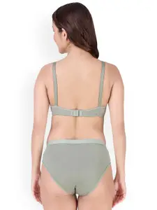 In-Curve Breathable Cotton Non-Padded Bra With Basic Briefs
