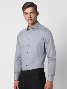 Van Heusen Slim Fit Micro Ditsy Printed Pure Cotton Formal Shirt