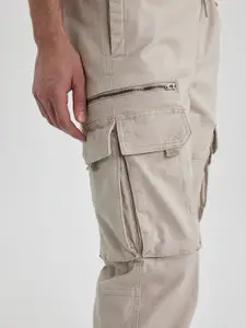 DeFacto Men Mid-Rise Cargo Jogger
