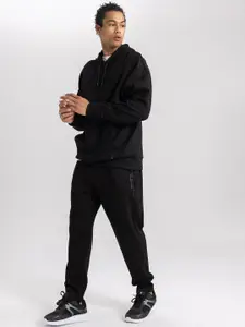 DeFacto Men Mid Rise Cotton Joggers