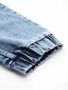 Harvard Men Mildly Distressed Jogger Jeans