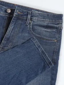 Flying Machine Men Tapered Fit High Rise Clean Look Heavy Fade Stretchable Jeans