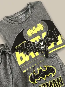 Kids Ville Boys Batman Printed T-Shirt & Shorts