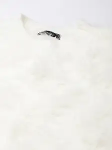 SHOWOFF Women Pullover with Fuzzy Detail