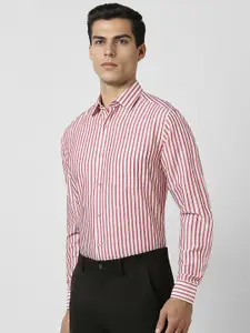 Van Heusen Vertical Striped Opaque Formal Shirt