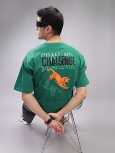 ADRO Men Typography Printed Pockets T-shirt