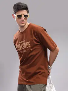 ADRO Men Typography Printed Pockets T-shirt