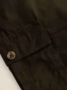 Snitch Men Green Mid-Rise Cotton Shorts