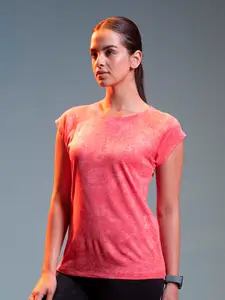 LYRA Women Extended Sleeves Pockets T-shirt