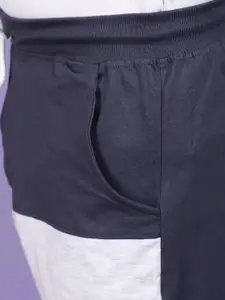 V-Mart Boys Printed Shorts