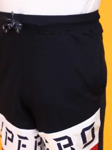 V-Mart Boys Printed Shorts