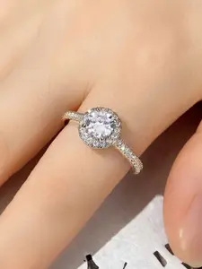 Peora Women Silver-Plated CZ Studded Finger Ring