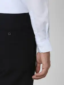 Peter England Spread Collar Long Sleeves Slim Fit Formal Shirt