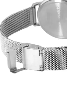 DressBerry Women Bracelet Style Straps Analogue Watch DB-17-01