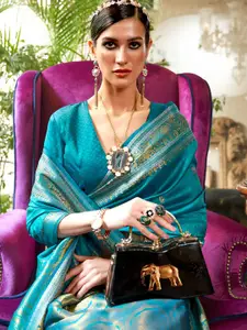 DEVATITHI Ethnic Motifs Zari Kanjeevaram Saree