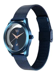 Fastrack Vyb Runway Women Stainless Steel Straps Analogue Watch FV60031QM01W