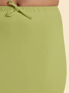 Jaanvi Fishcut Saree Shapewear