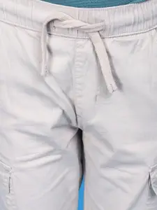 V-Mart Boys Mid-Rise Cotton Cargos Trousers