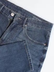 Flying Machine Men Tapered Fit Clean Look Heavy Fade Stretchable Jeans