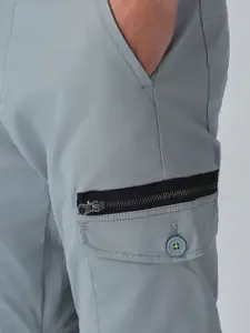 Banana Club Men Mid-Rise Easy Wash Cotton Cargo Trousers