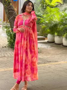 KALINI Abstract Printed V-Neck Kurta With Dupatta