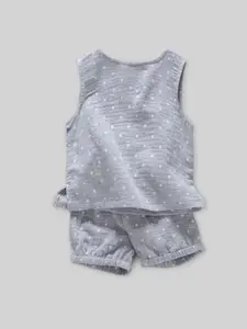 INCLUD Boys Printed Sleeveless T-shirt with Shorts