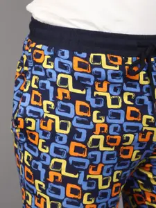 V-Mart Men Geometric Printed Cotton Regular Shorts