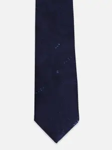 Van Heusen Men Leather Tie Pocket Square Cufflink Belt And Wallet Accessory Gift Set