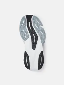 New Balance Men Woven Design REBEL Running Shoes