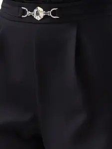 Trendyol Women Mid-Rise Shorts