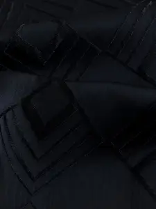 Snitch Classic Slim Fit Printed Opaque Casual Shirt