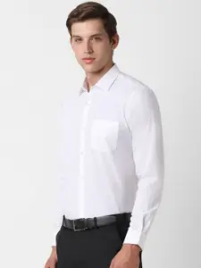 Peter England Slim Fit Micro Ditsy Printed Pure Cotton Formal Shirt