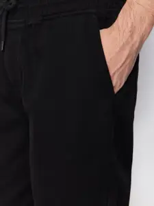 Trendyol Men Mid-Rise Regular Shorts