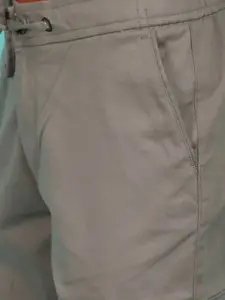 V-Mart Men Mid-Rise Regular Fit Cargo Jogger Trouser