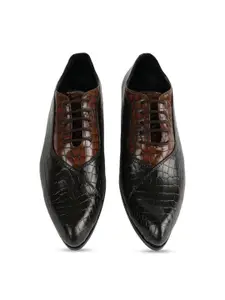 MONKSTORY Men Textured Lace Up Oxfords
